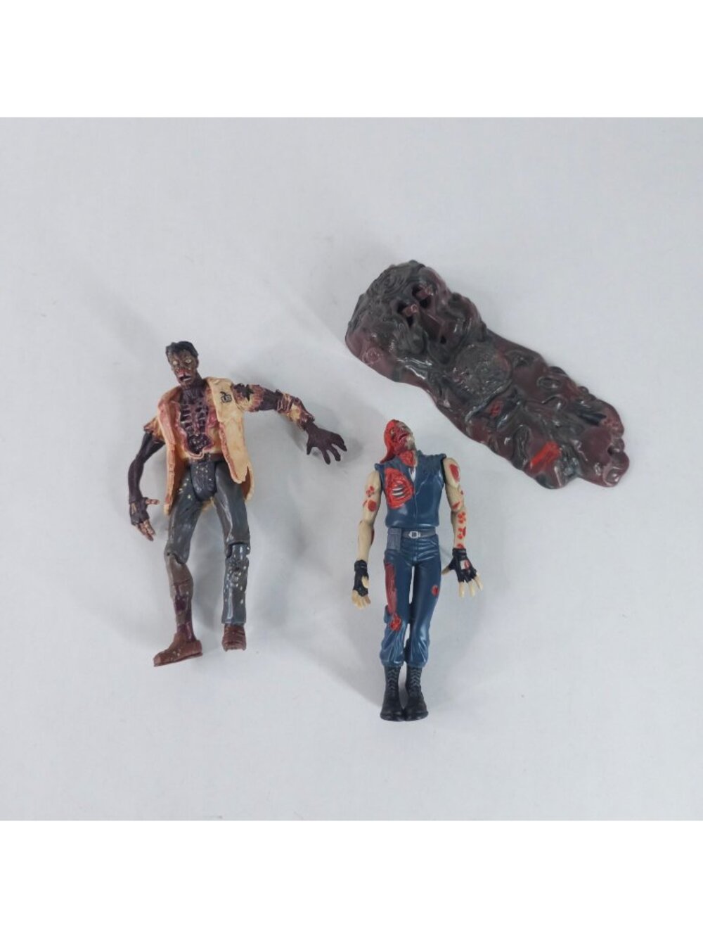 ToyBiz Resident Evil Zombie & Forest Speyer Action Figure Lot 1998 Capcom